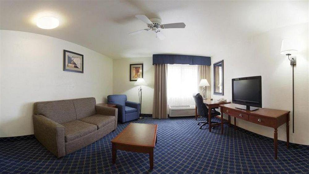 Holiday Inn Express Tucson-Airport By Ihg Dış mekan fotoğraf
