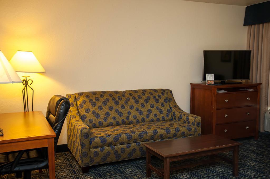 Holiday Inn Express Tucson-Airport By Ihg Dış mekan fotoğraf