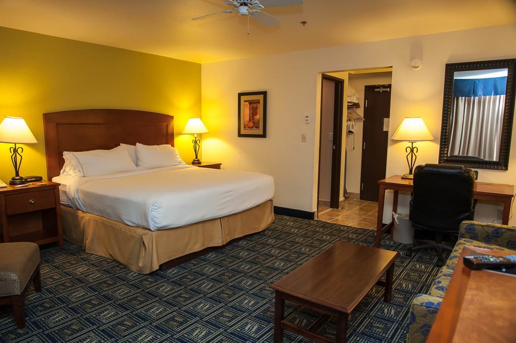Holiday Inn Express Tucson-Airport By Ihg Dış mekan fotoğraf